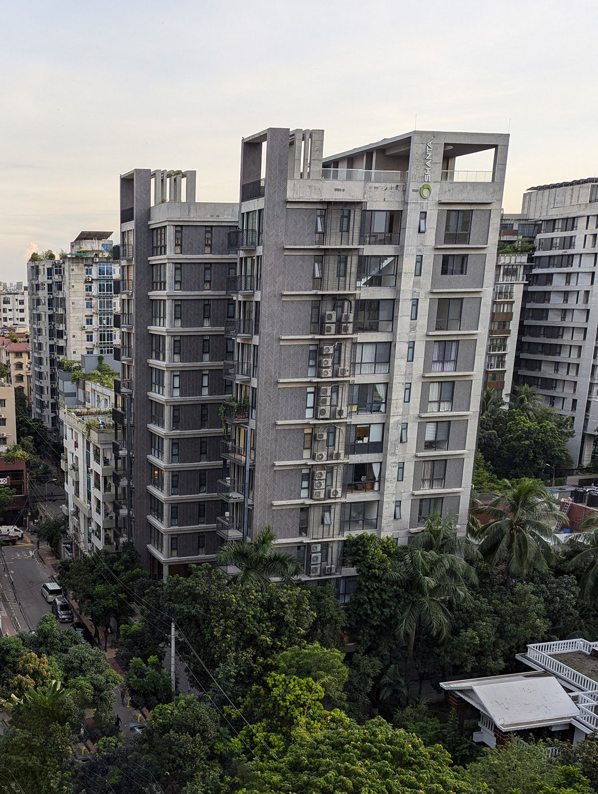 Dhaka Gulshan Building